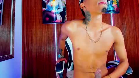 Daniel online show from February 17, 3:29 pm