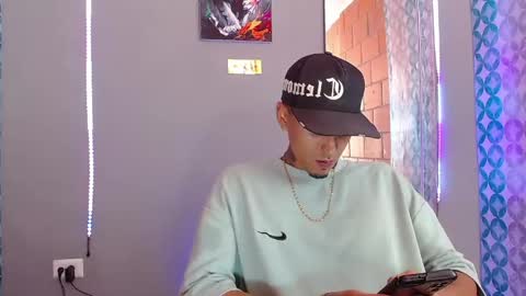 Daniel online show from April 26, 8:06 pm