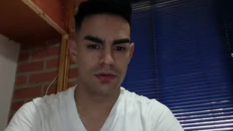 liiam online show from March 2, 10:16 pm