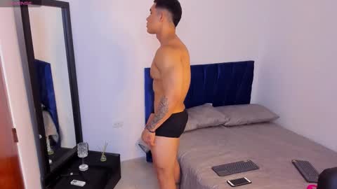 Snapshot of liiam_jesus chatting on October 8, 2:47 pm liiam_jesus online show from October 8, 2:47 pm