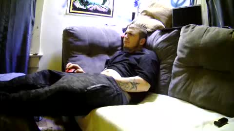 Snapshot of liiilbabyyy chatting on December 17, 7:58 am liiilbabyyy online show from December 17, 7:58 am