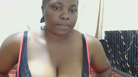 Snapshot of liilcutiee chatting on July 23, 1:58 am Lily online show from July 23, 1:58 am