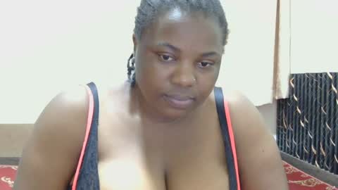 Snapshot of liilcutiee chatting on July 28, 9:03 pm Lily online show from July 28, 9:03 pm