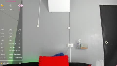 Snapshot of liily_moore chatting on January 24, 2:08 pm Lily Moore online show from January 24, 2:08 pm