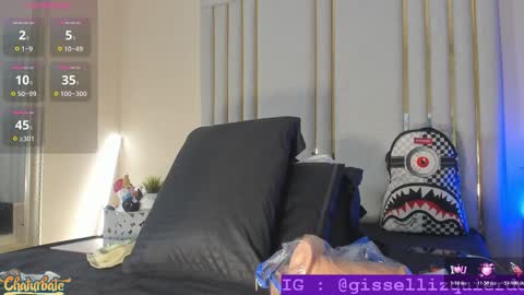 liincostelloo online show from November 30, 12:31 pm