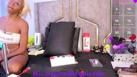 liincostelloo online show from May 26, 3:57 am