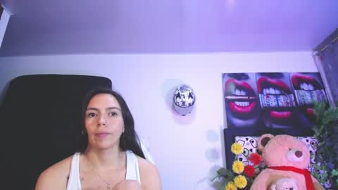 Snapshot of lika_little3 chatting on June 11, 2:53 am Liika online show from June 11, 2:53 am