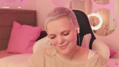 likaaberry online show from February 22, 4:16 pm