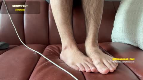 likeasnack online show from February 9, 5:06 pm