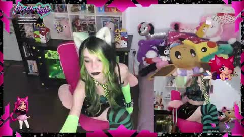 Snapshot of likemyashe chatting on November 9, 5:17 am LikeMyAshe online show from November 9, 5:17 am