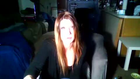 Snapshot of likerightnow chatting on March 19, 8:18 am likerightnow online show from March 19, 8:18 am