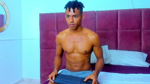 Lil KIng online show from July 18, 1:37 pm