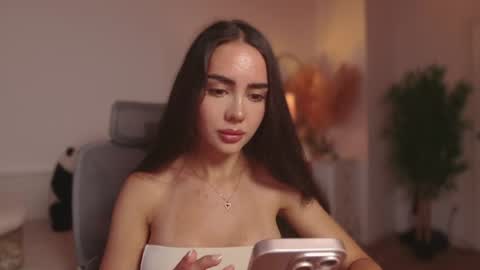 Lil  Gabby online show from June 22, 4:20 am
