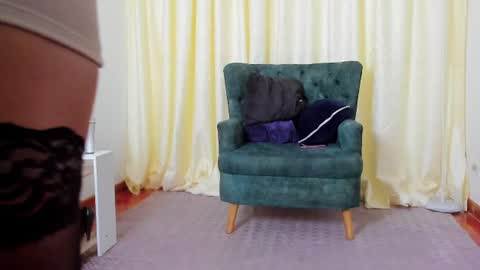 Snapshot of lil_audrey chatting on June 9, 9:26 pm Hey Im Audrey online show from June 9, 9:26 pm