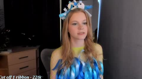 Erica online show from April 25, 11:24 am