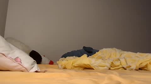 lil gemmie online show from December 3, 9:44 am