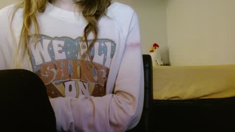 lil gemmie online show from December 22, 9:53 pm