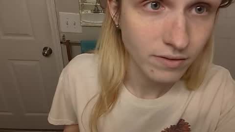 lil gemmie online show from November 19, 10:21 pm