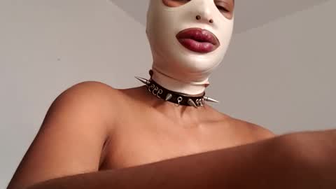 Lilith online show from February 19, 6:04 pm