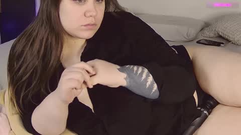 Nessa Greyrat   if u like me tip 25 tk and put  online show from February 18, 8:38 am