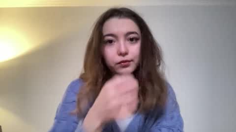 Snapshot of lil_pupsik chatting on February 3, 5:16 am Elina online show from February 3, 5:16 am