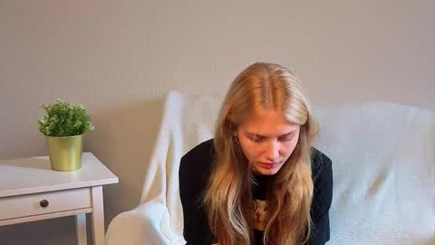 Emma online show from September 14, 10:36 am