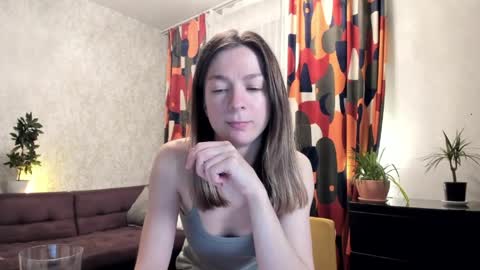 Snapshot of lil_uff chatting on April 13, 7:41 pm aka princessmaya online show from April 13, 7:41 pm