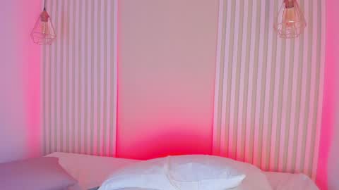 L I L A   online show from December 31, 8:56 pm