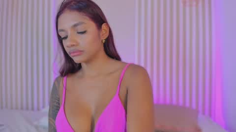 L I L A   online show from February 20, 11:21 pm