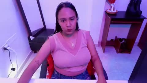 lila_johansson online show from March 10, 12:43 pm