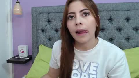 Lilasuni online show from November 27, 3:25 pm