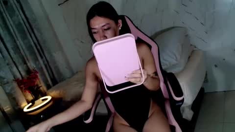 Lila online show from May 9, 4:06 am