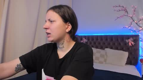 LilaVame online show from November 10, 6:23 am