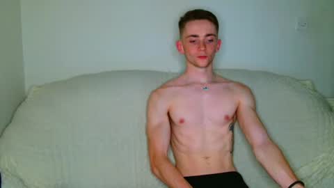 Snapshot of lilbearxxxx chatting on June 18, 11:42 pm lilbearxxxx online show from June 18, 11:42 pm