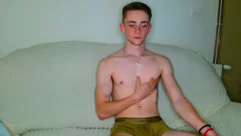 Snapshot of lilbearxxxx chatting on July 26, 11:44 pm lilbearxxxx online show from July 26, 11:44 pm