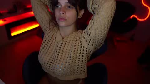 Snapshot of lilbeccaxo chatting on May 18, 5:46 am Rebecca online show from May 18, 5:46 am