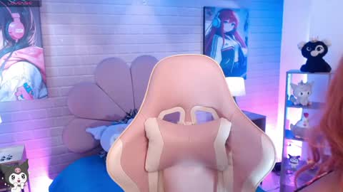 lilcandy19 online show from May 17, 12:12 pm