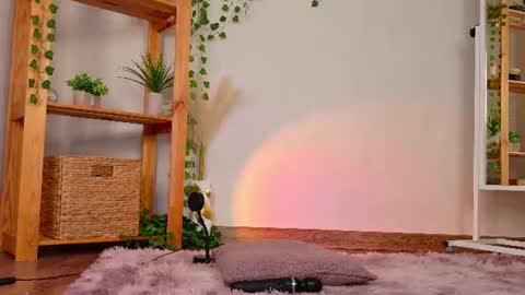 Snapshot of lilcatalia chatting on June 29, 10:15 am Hi im Yuki online show from June 29, 10:15 am