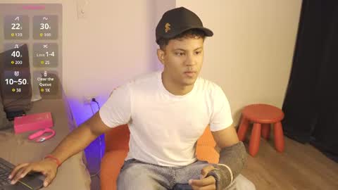 Snapshot of lildantear chatting on July 12, 4:25 am Dante online show from July 12, 4:25 am