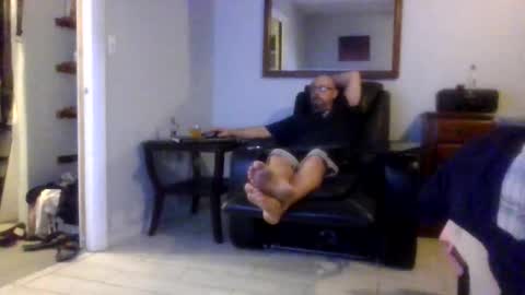 lildicksissy online show from February 21, 8:26 am