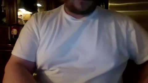 Snapshot of lildickwonder04 chatting on February 25, 2:32 am reallyinsecure online show from February 25, 2:32 am