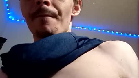 lildman420 online show from November 19, 10:32 pm