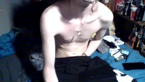 Snapshot of lildman420 chatting on May 18, 5:13 am lildman420 online show from May 18, 5:13 am