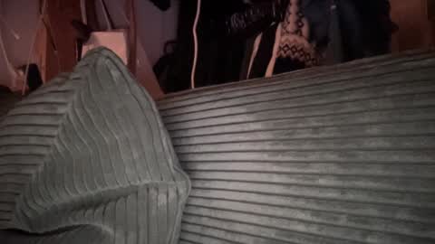 Snapshot of lilginge1 chatting on February 6, 4:25 pm lilginge1 online show from February 6, 4:25 pm