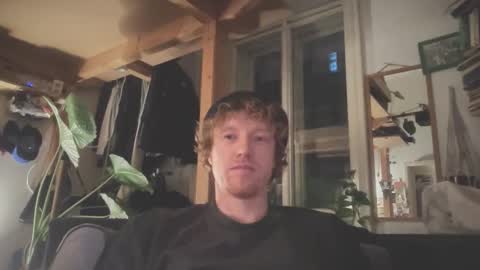 Snapshot of lilginge1 chatting on October 7, 9:23 pm lilginge1 online show from October 7, 9:23 pm