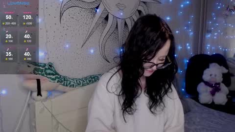 Nika and Lori online show from January 18, 5:59 pm