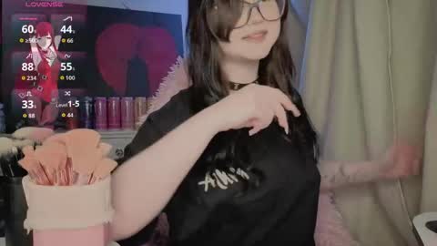 Snapshot of lilhornyprincess chatting on May 13, 2:58 pm Nika and Lori online show from May 13, 2:58 pm