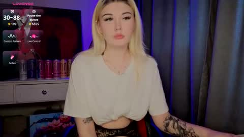 Nika and Lori online show from July 1, 9:33 am