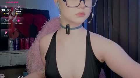 Nika and Lori online show from July 27, 5:36 am