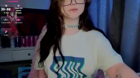 Nika and Lori online show from August 4, 8:06 am